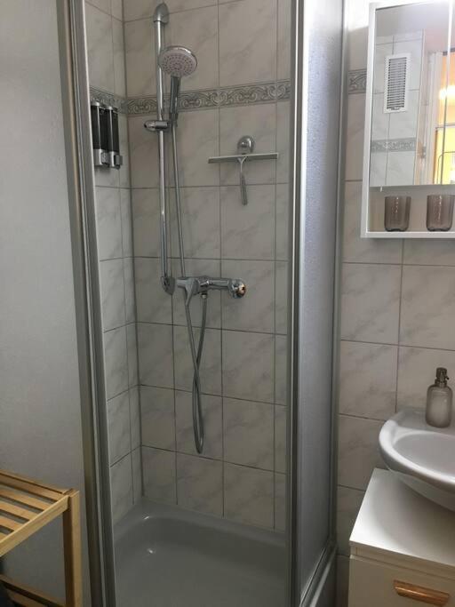 Gemuetliches Apartment Mit Wundervollem Weitblick لوفنغن المظهر الخارجي الصورة